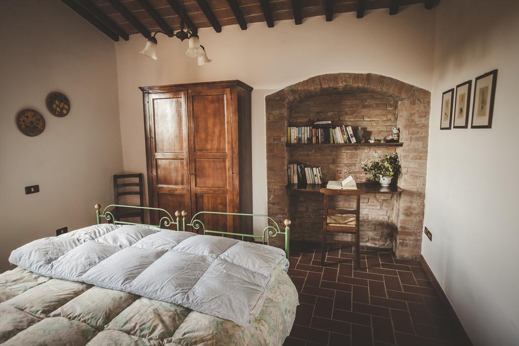 Agriturismo Zampugna Montefollonico ภายนอก รูปภาพ